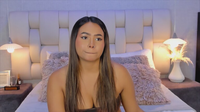 EmmaPrinncess's Streamate show and profile